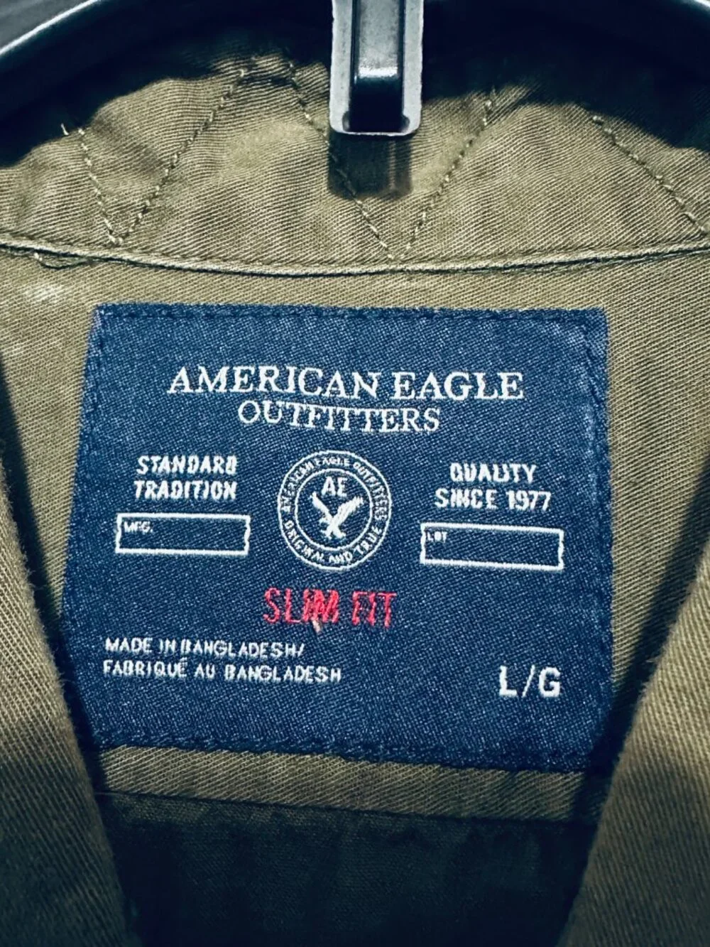 American Eagle Outfitters Shirt Men’s L/G Slim Fit Green Button-Up Pockets